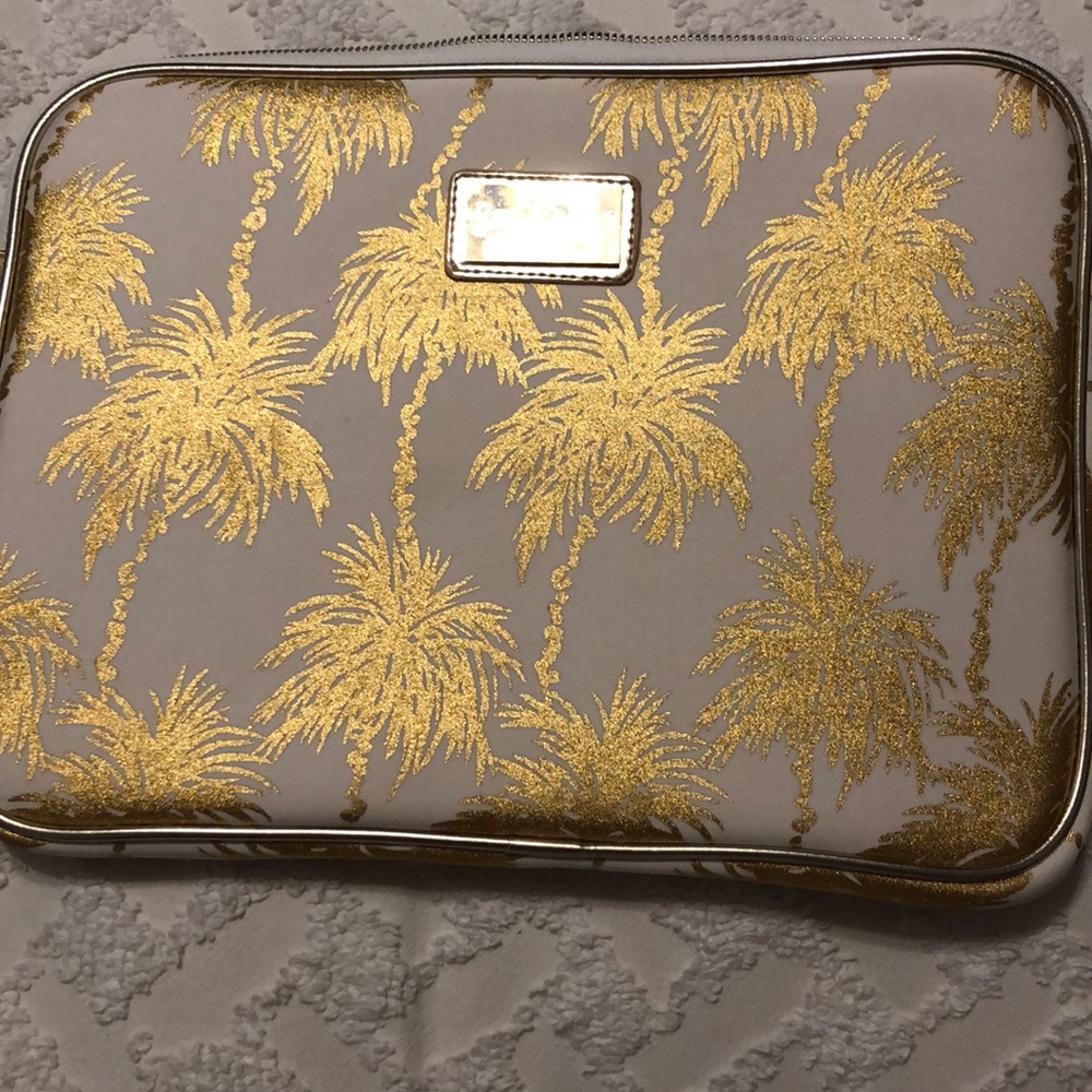 Laptop/Tech cover